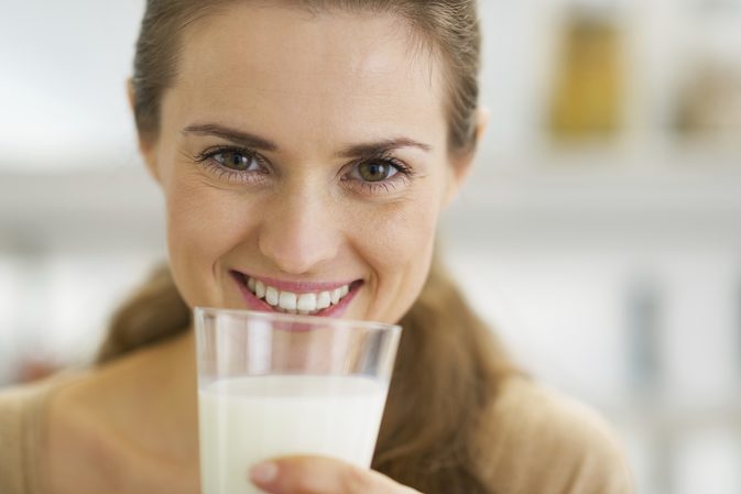 Kan jag dricka mjölk istället för proteinskaka?