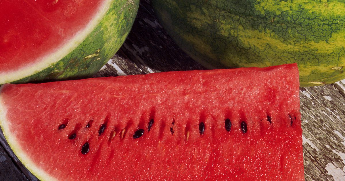 هل يمكنني فقدان الوزن تناول أو شرب البطيخ؟