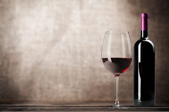 Může červené víno v časných fázích těhotenství ublížit dítě?