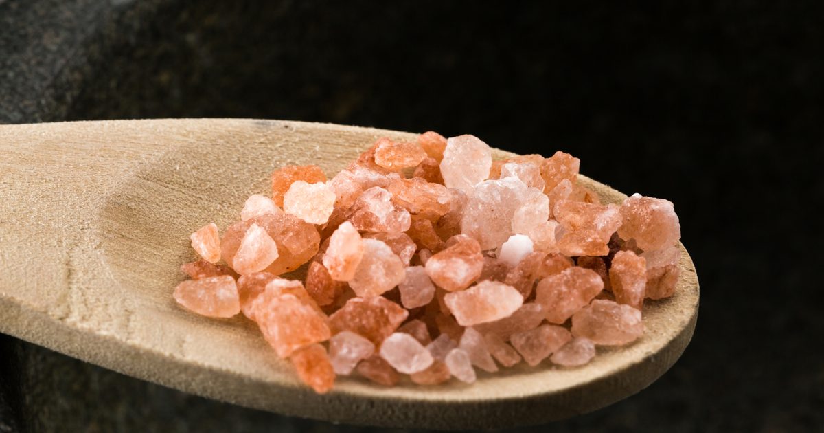 Kann die Einnahme von Salz die Salzsäure im Magen erhöhen?