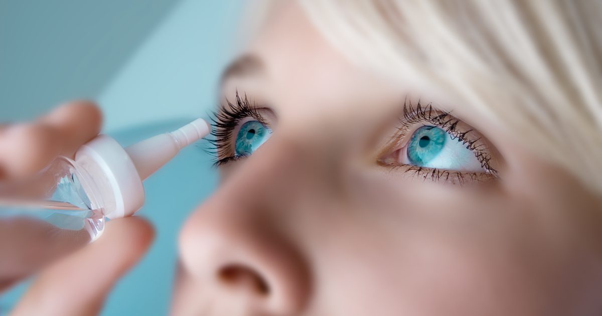 Ali lahko vitamini povečajo tveganje za suhe oči?