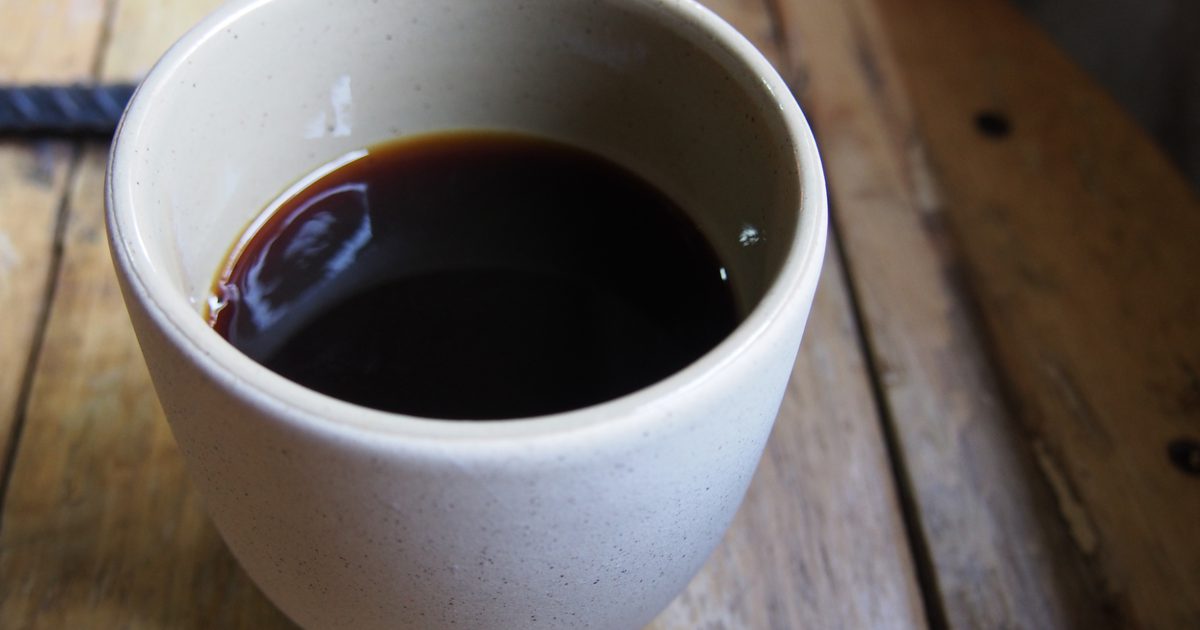 Kan du drikke kaffe om morgenen har du en fast blodsukker test?