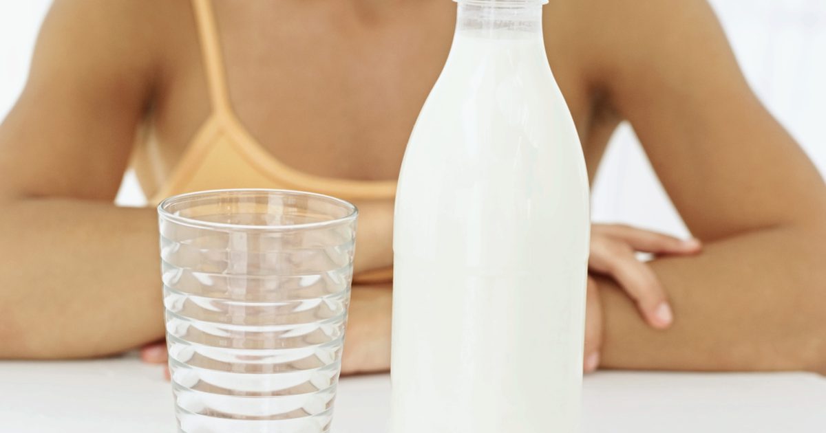 क्या आप दूध के साथ एक मल्टीविटामिन ले सकते हैं?
