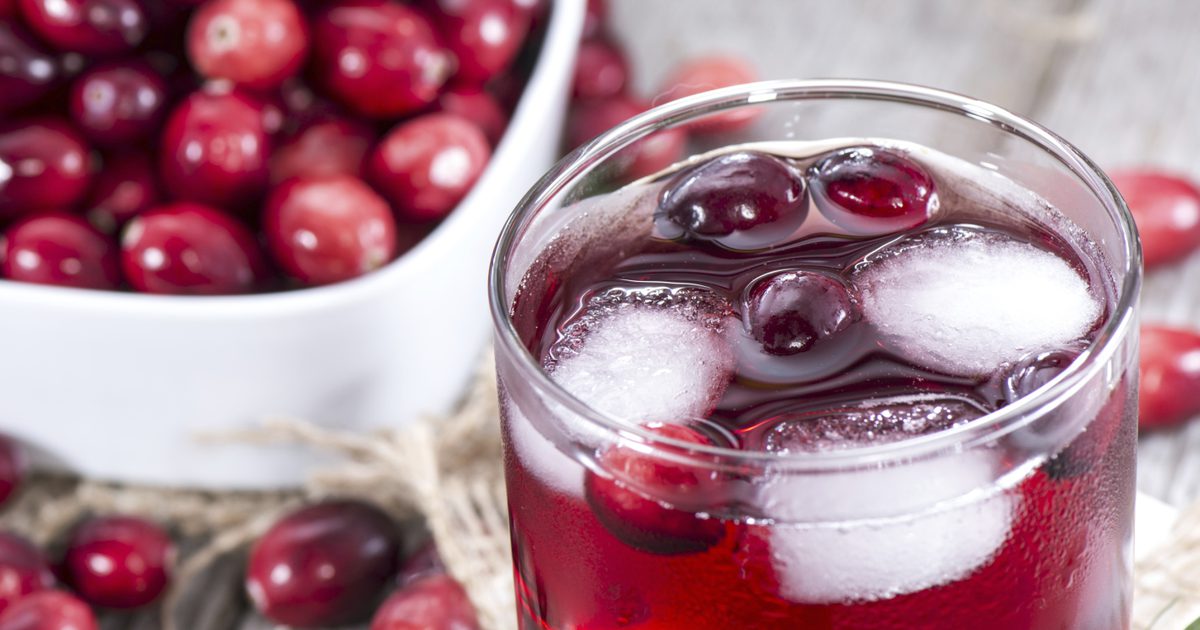 Diät-Cranberry-Saft gegen regelmäßige Cranberry-Saft