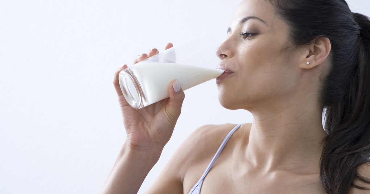 Het verschil tussen vitamine D-melk en 2% melk