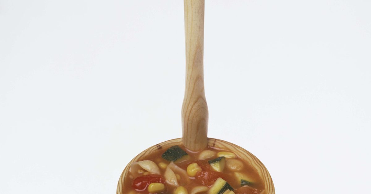 Готвите ли макаронени изделия преди да ги поставите в супа?