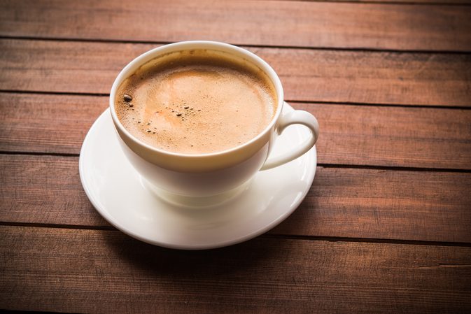Heeft koffie invloed op de slokdarm?