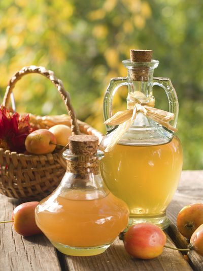 Czy picie octu jabłkowego wpływa na pH twojego ciała?