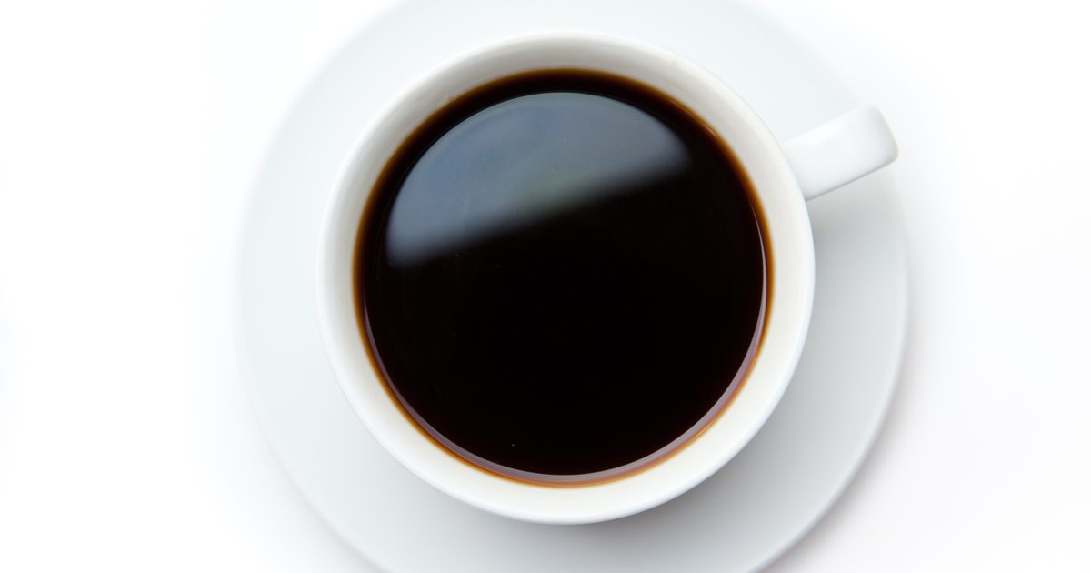 Пьет ли кофе весь день, повреждая почки?