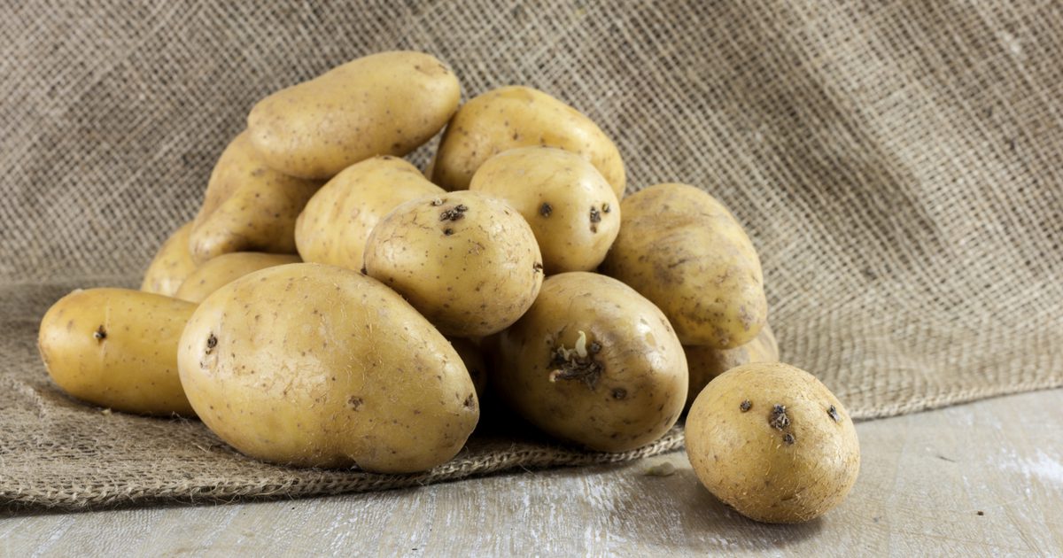 Har spiser poteter gi deg acne?