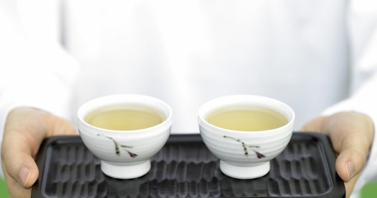 هل يحتوي شاي ليبتون الأخضر على EGCG؟