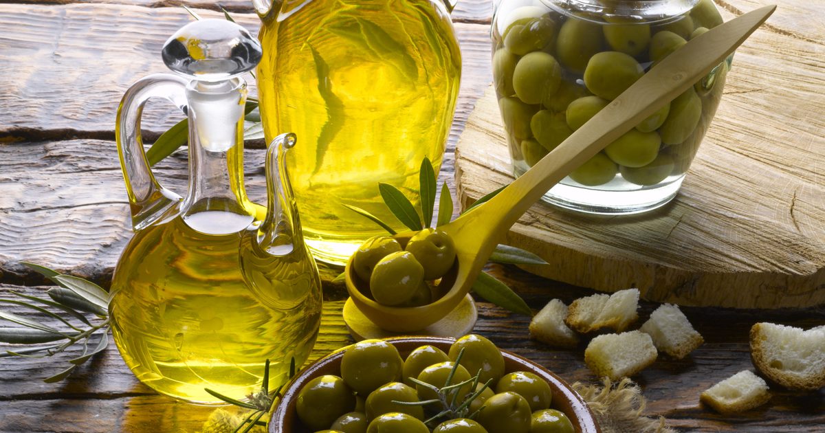 Obsahuje olivový olej vitamín E?
