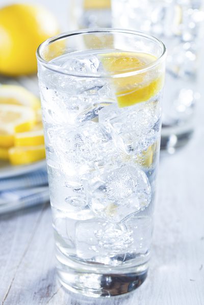 Drikke Citron Vand til Acne