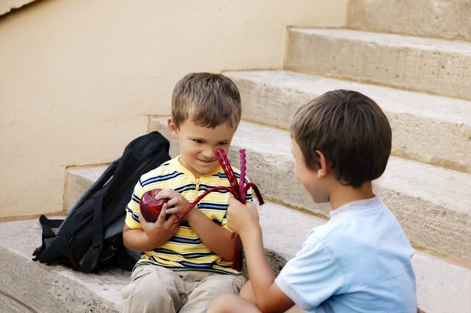 Влияние нежелательной пищи на плохое поведение у детей