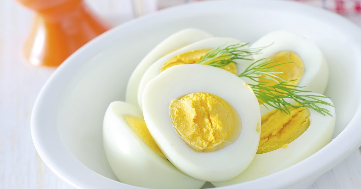 हार्ड उबले हुए अंडे पोषक तथ्य