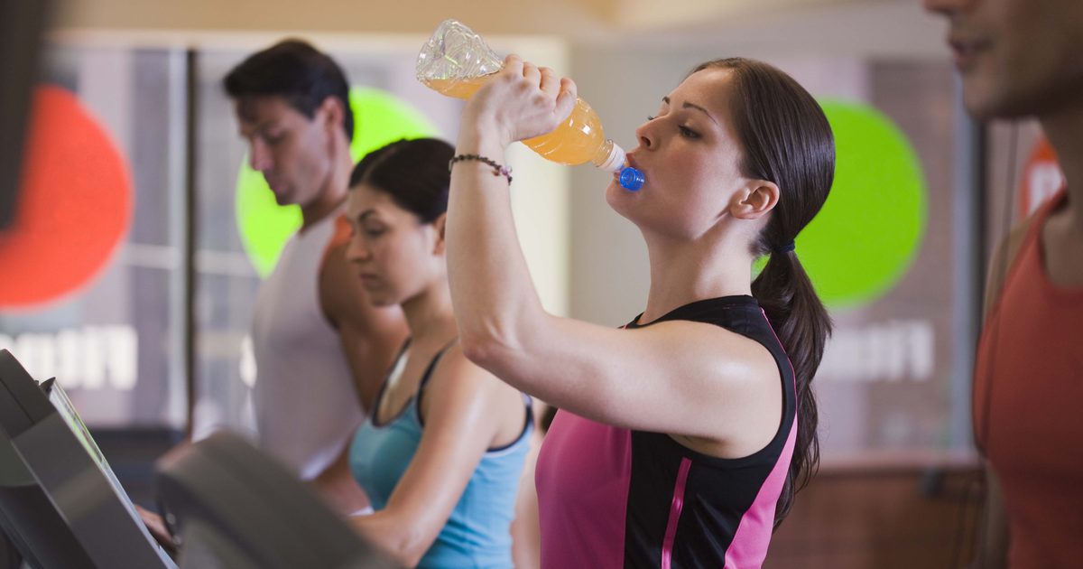 مخاطر شرب مشروبات الطاقة وممارسة الرياضة