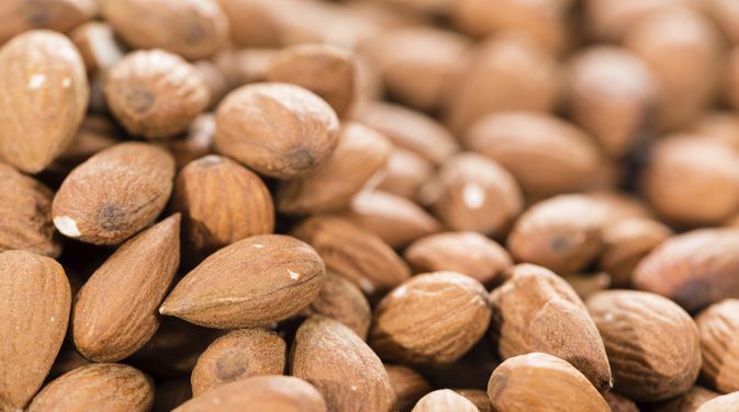 High Protein Foods & Almonds