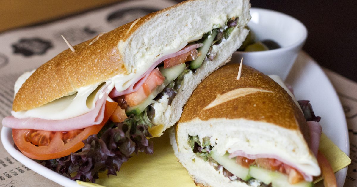 Koliko kalorij imajo sub sendviči?