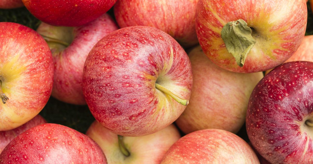 Сколько калорий в гала-яблоке?