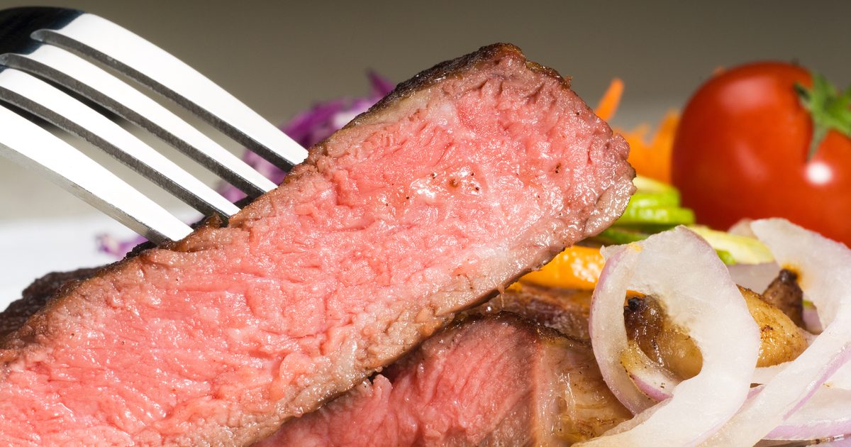 Jak uvařit oko kulatých steaků na středně vzácné