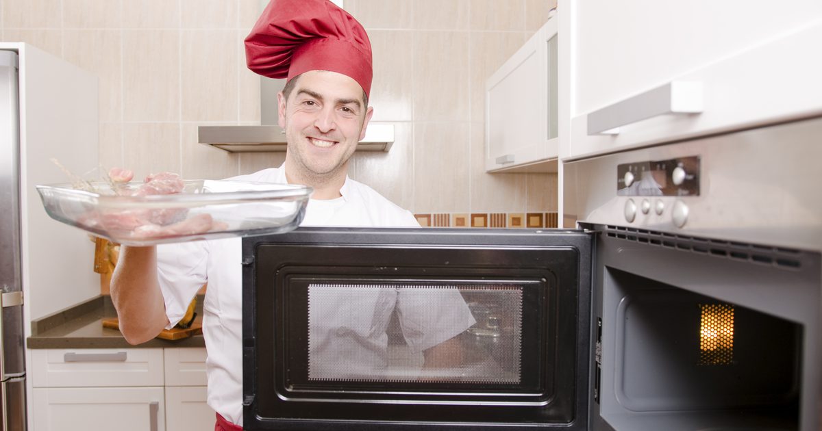 Как приготовить минутный стейк в микроволновой печи