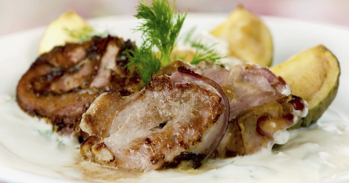 Kako kuhati svinjsko tenderloin v Crock-potu z italijanskim oblačilom