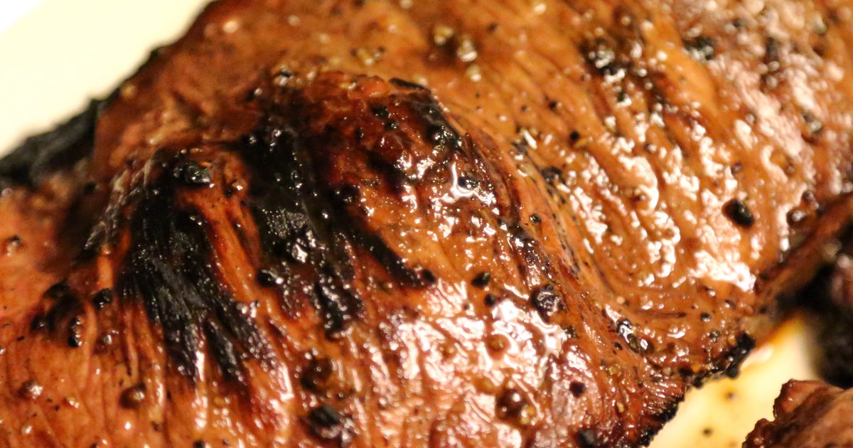 Sådan tilberedes en Ribeye Steak Medium-Rare