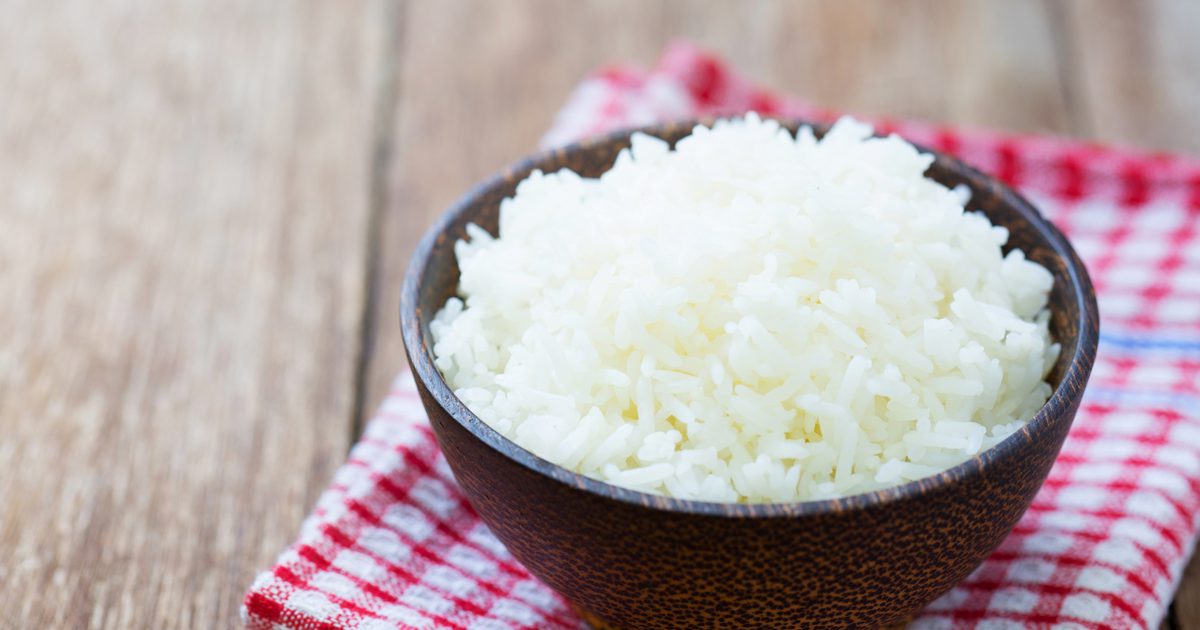 Wie man Reis in einem Steamer kocht
