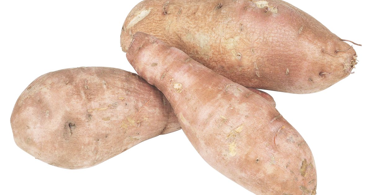 Hoe verschillende zoete aardappelen in de magnetron te koken