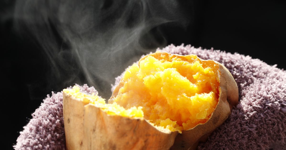 Hur man lagar söta potatisar utan att förlora näringsämnen