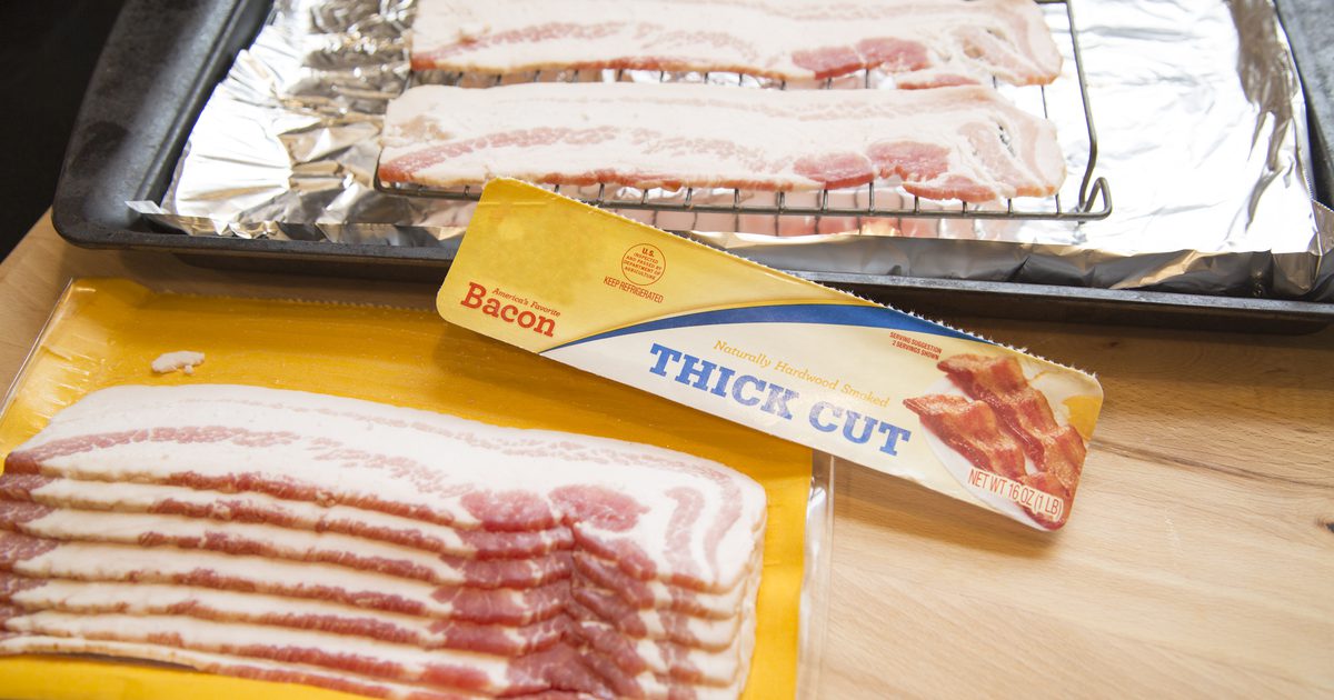 Hur man lagar tjock-cut bacon