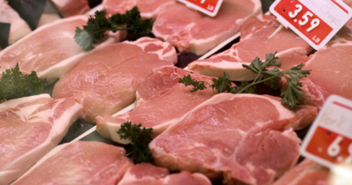 Wie zu Grill Schweinefleisch ohne Knochen