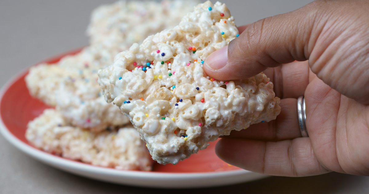 Hvordan holde Marshmallow Krispies behandler fersk lenger