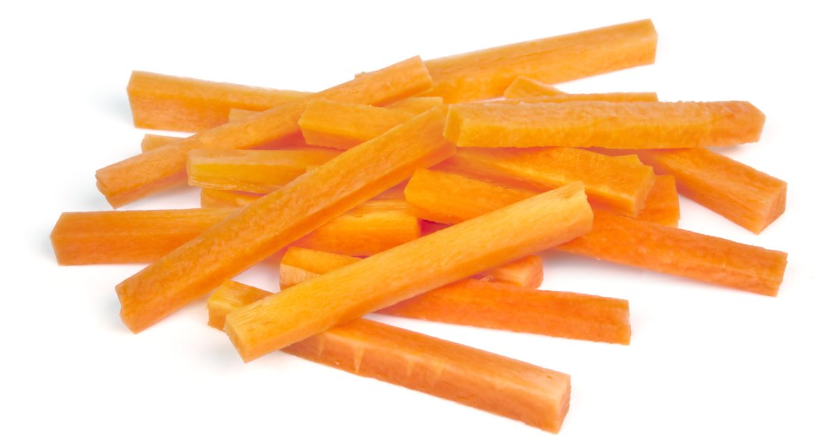 Как сделать морковные палочки из цельной моркови