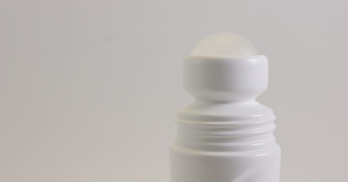 Jak si vyrobit domácí zeleninový glycerin roll-on deodorant