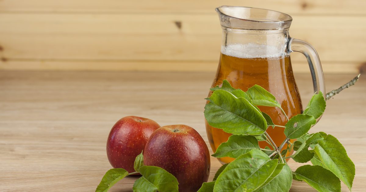Как да използвате ябълков сок вместо ябълков сайдер