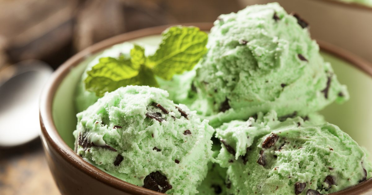 Как да използвате суроватъчен прах в сладолед