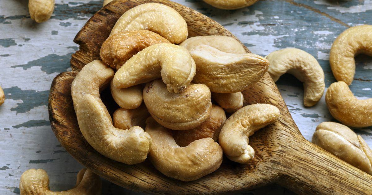 Matsmältningsbesvär med mandel och cashewnötter