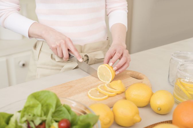Является ли лимонная кислота плохой для вас?