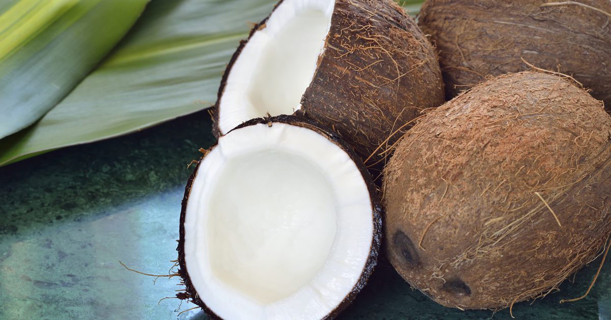 Je surový kokosový tuk?