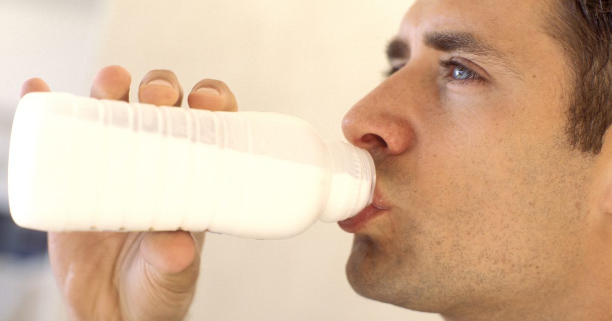 स्किम दूध प्रोटीन का एक अच्छा स्रोत है?