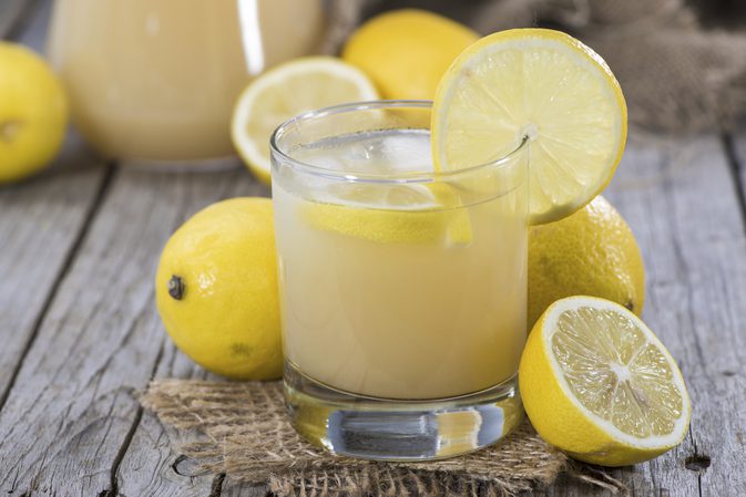 Sitronsaft fordeler på vekttap