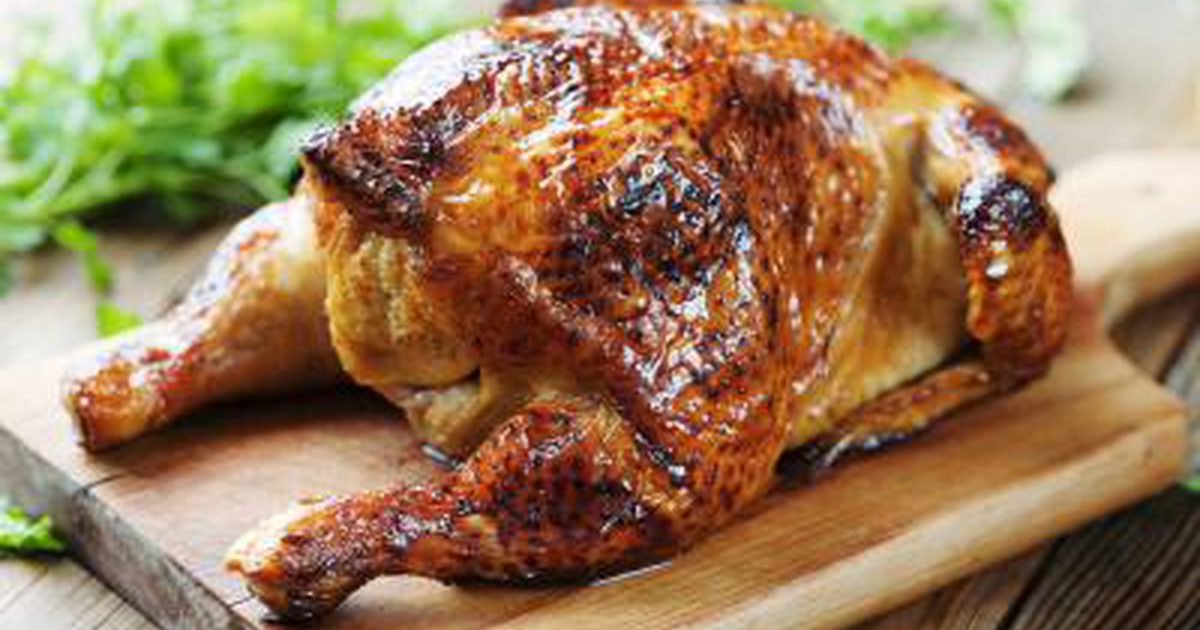Výživa v polovině pečené kuře
