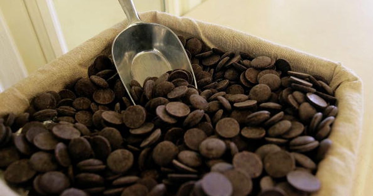Výživový rozdíl mezi pečenými a surovými kakaovými bobymi