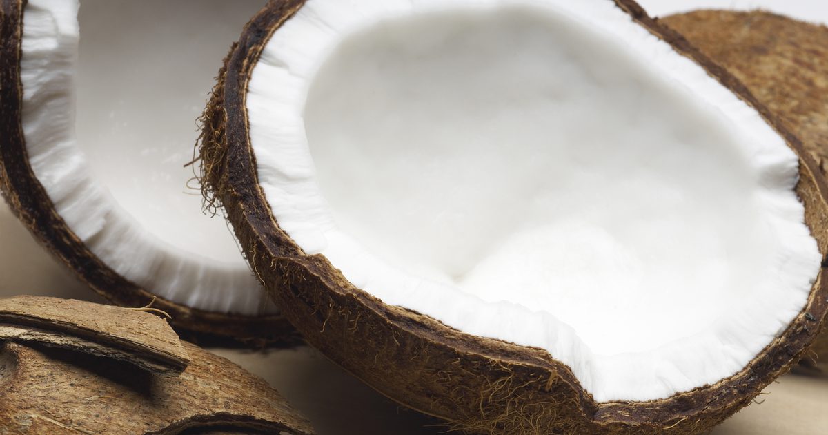 Surowe korzyści kokosowe