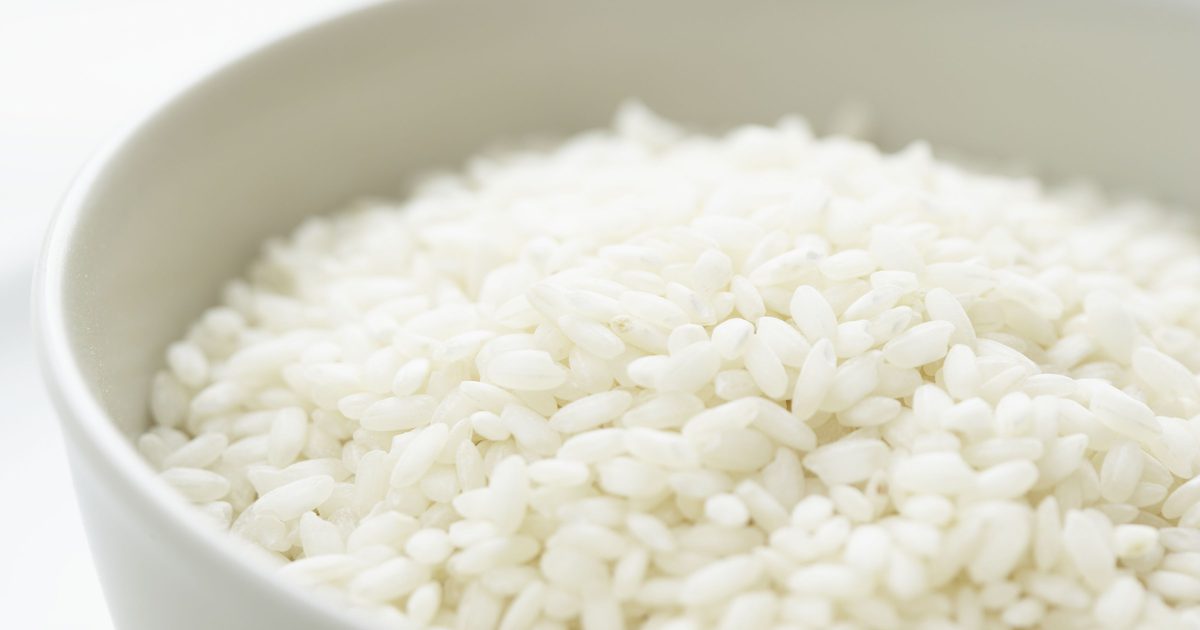 Raw Rice Vs. Vařená rýže
