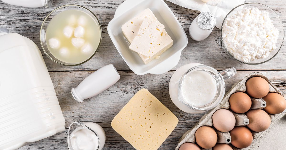 Mali by ste odstrihnúť mliečne výrobky z vašej stravy?