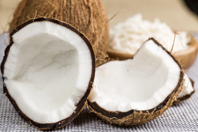 Nebenwirkungen des Essens zu viel Kokosnuss