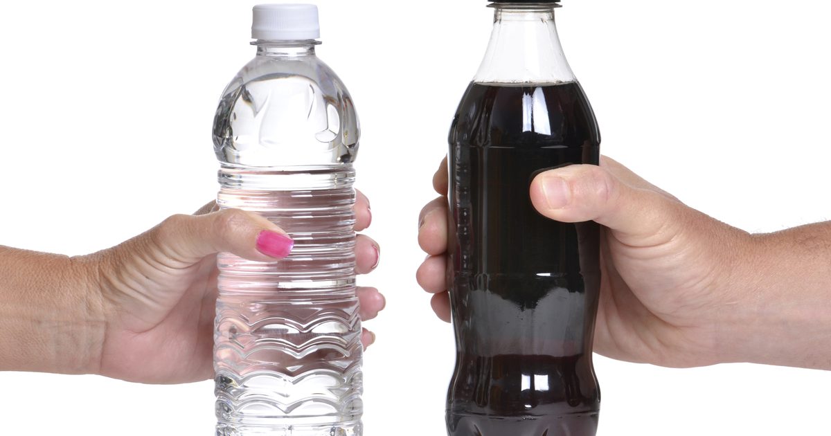 Wasser gegen Soda Pop