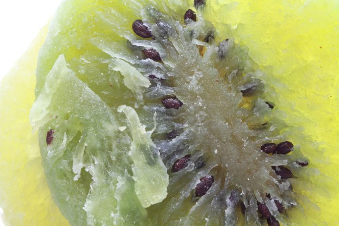सूखे कीवी फल के लाभ क्या हैं?